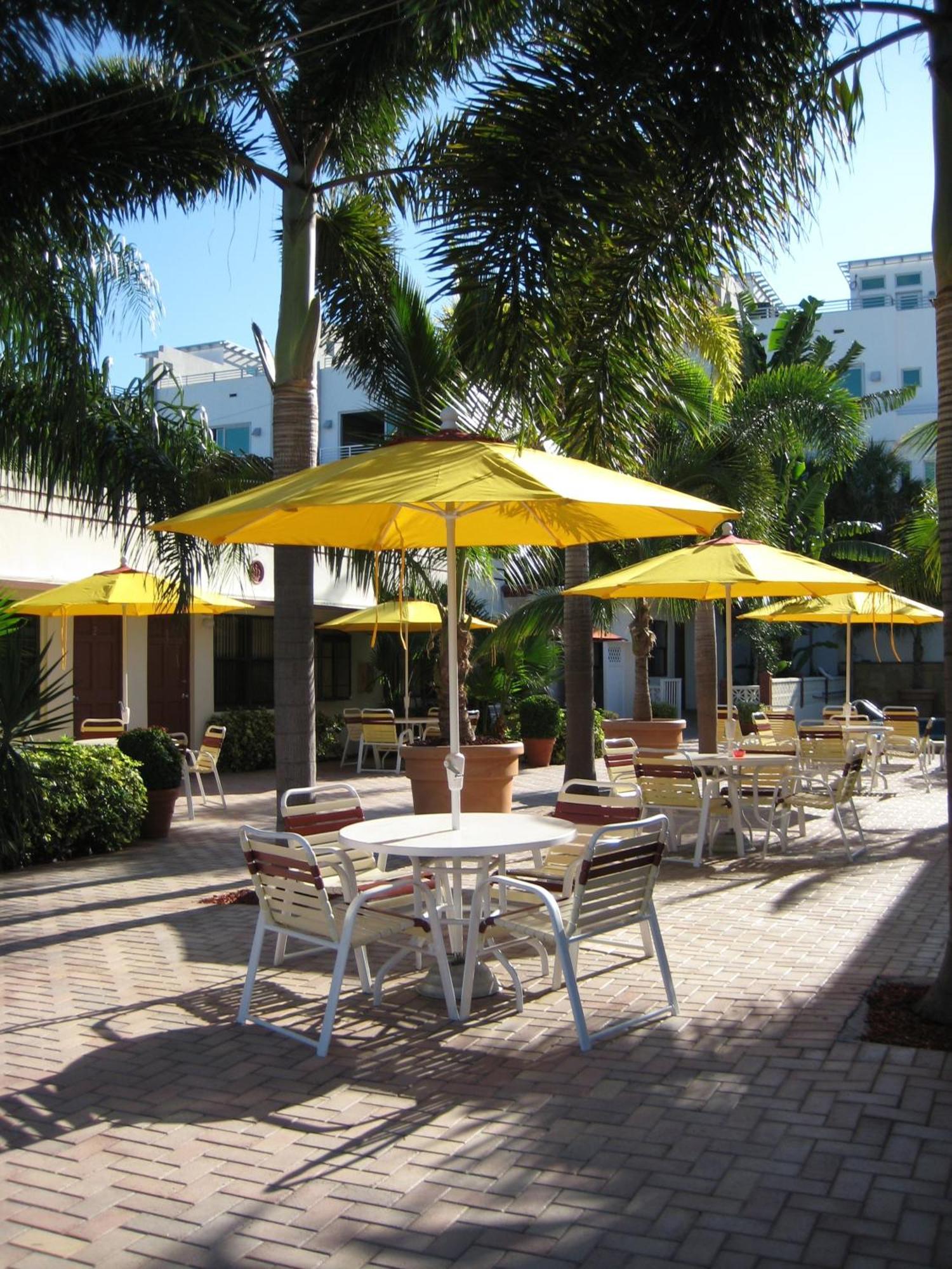 Surf Side Resort Pompano Beach Bagian luar foto