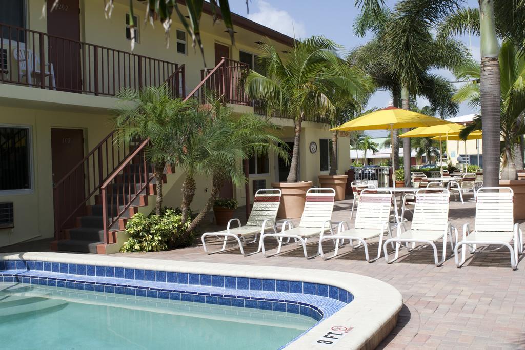 Surf Side Resort Pompano Beach Bagian luar foto