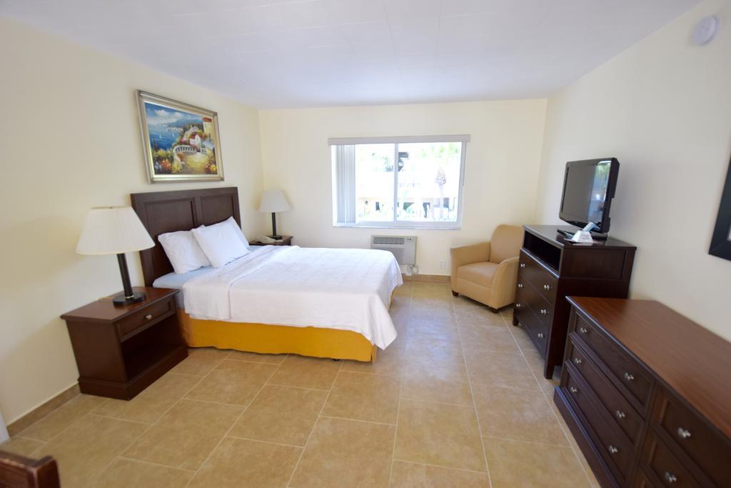 Surf Side Resort Pompano Beach Bagian luar foto