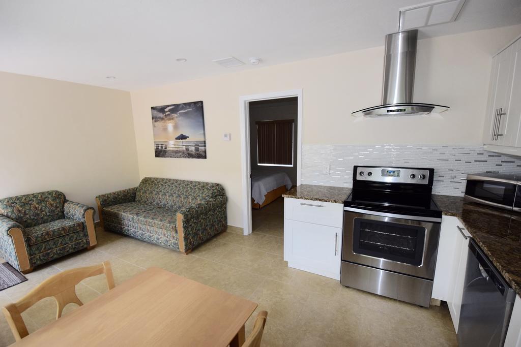 Surf Side Resort Pompano Beach Bagian luar foto