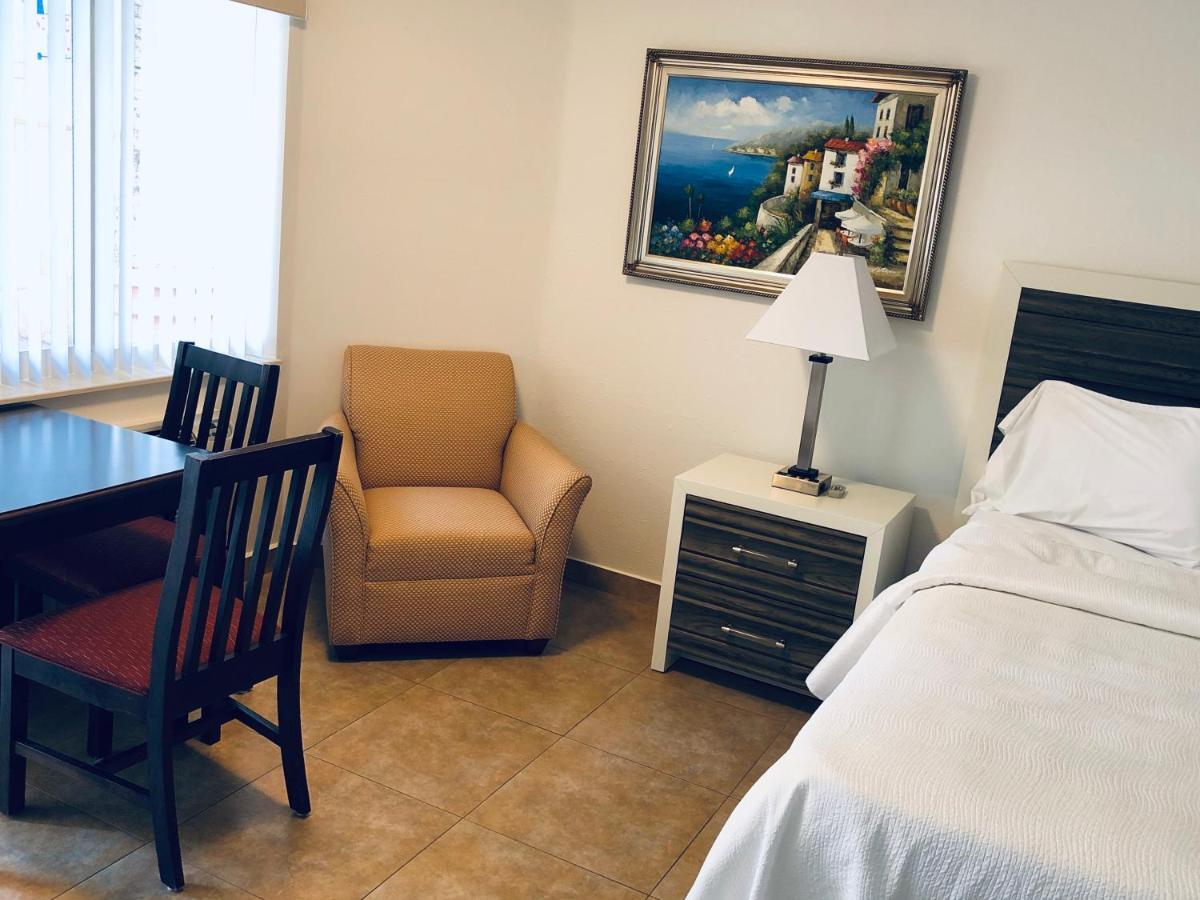 Surf Side Resort Pompano Beach Bagian luar foto
