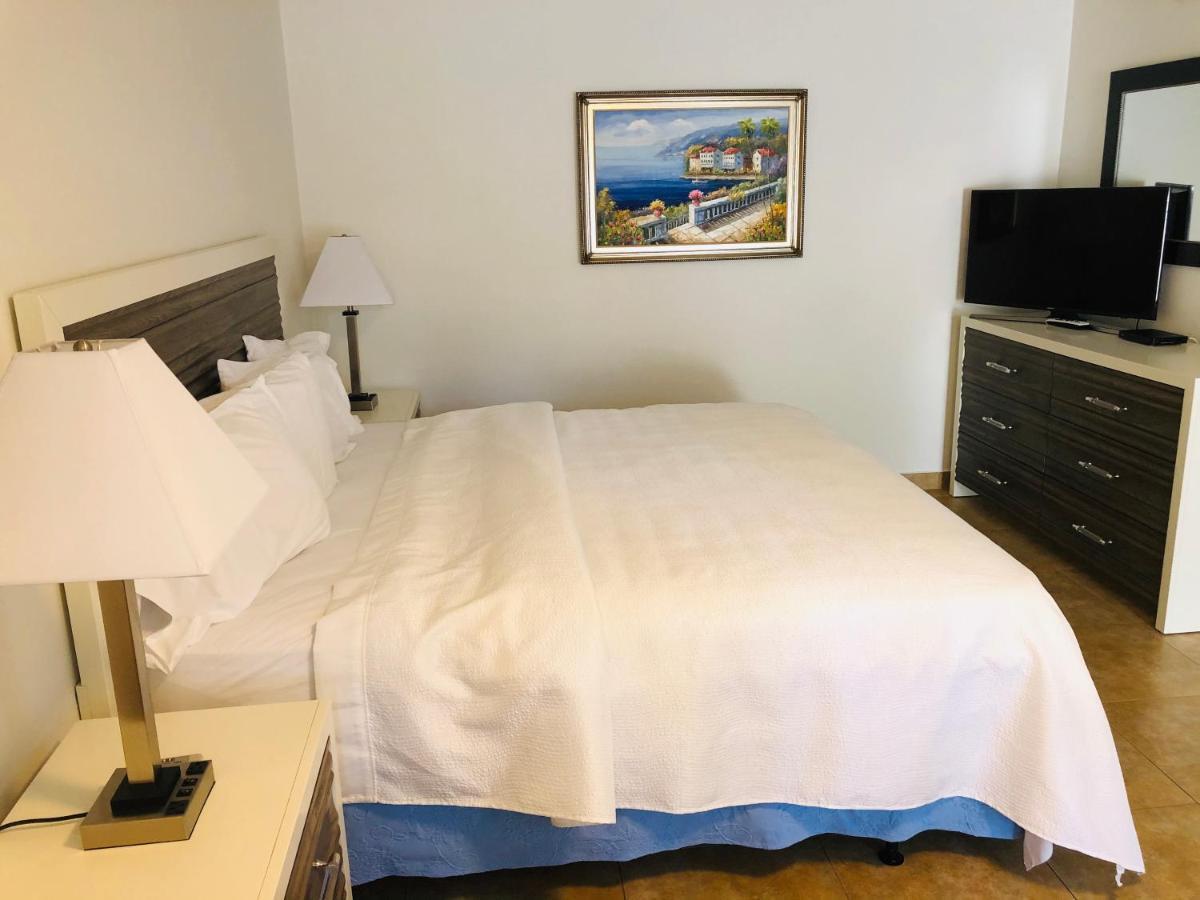 Surf Side Resort Pompano Beach Bagian luar foto